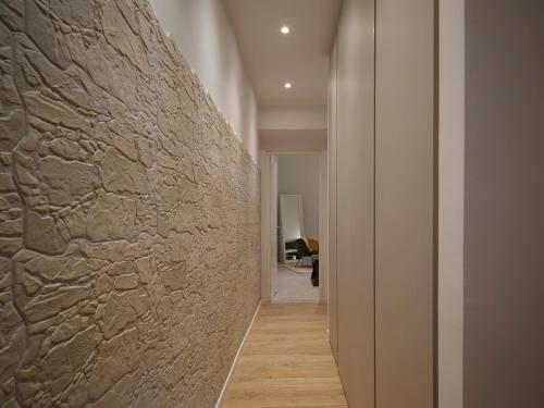 Bright 3-Bedroom Apartment with Patio in Florence Historic Center Near Duomo, Florenz (Foto 11)