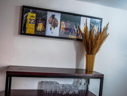 One-Bedroom Apartment image 10