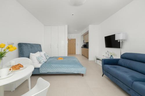 Aquamarina Prima Studio by the BEACH by Noclegi Renters - image 4