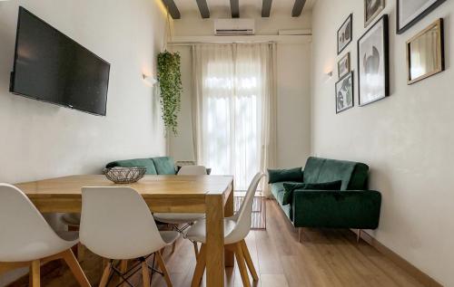 Aqua Apartment by Olala Homes, Barcellona