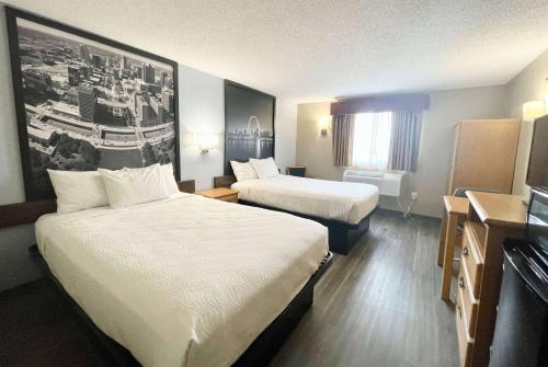 2 double beds