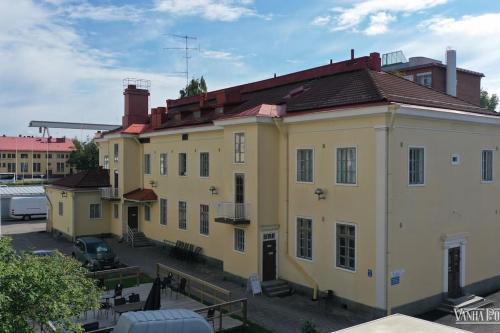 Keskusta sviitti parvekkeella ja pyykinpesukoneella Vanha Postitalo in Varkaus