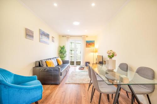 GuestReady - Happy Home in Santa Cruz, Лиссабон