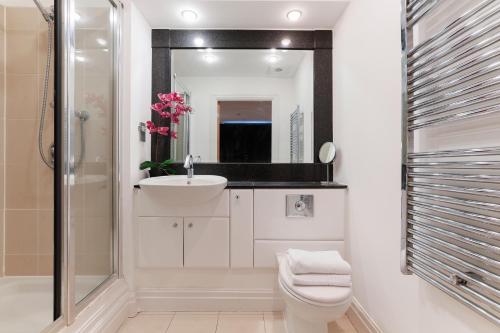 Green Park Residence - image 4