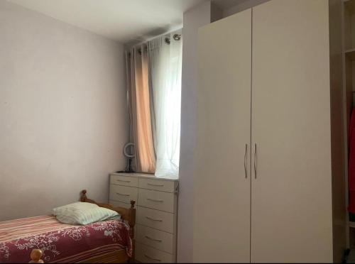 Near center apartment, Tirana (photo 6)