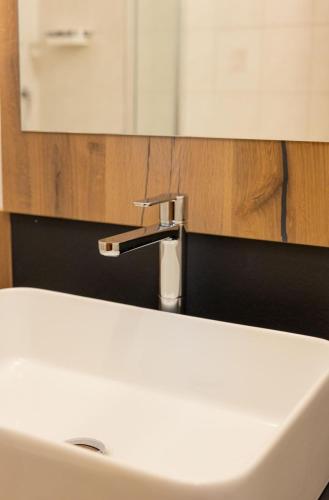 Hotel Christin - main image