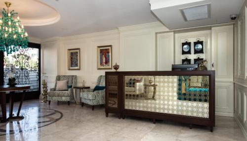 Istanbul Town Hotel - image 8