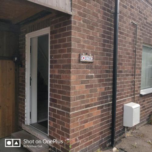 Nice 2 Bedroom house near City hospital