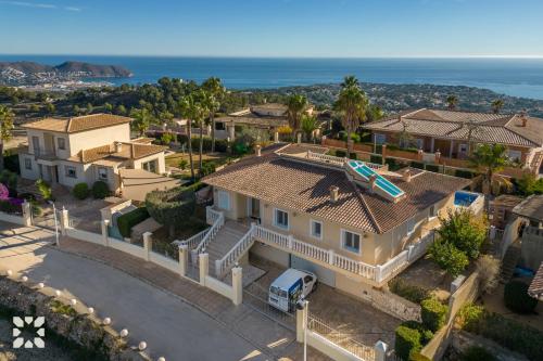 Villa with Private Pool image 3