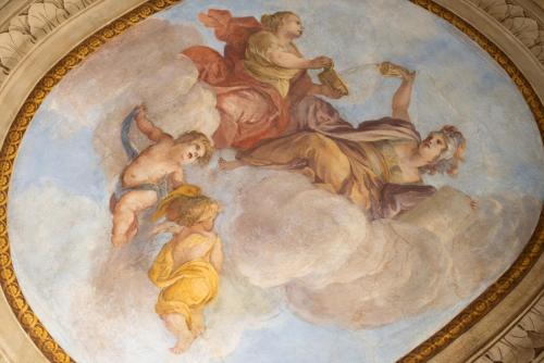 Santo Spirito Frescoed 6 sleeps apartment - image 11