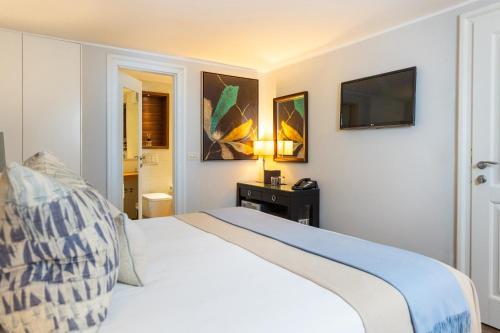 Boutique Hotel Stari Grad - image 11