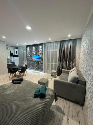 Bed, Стильная студия у Аирин с панорамным видом на гору ,,Арчук" in Vanadzor