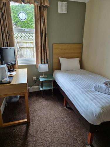 Trecarn Hotel - image 13
