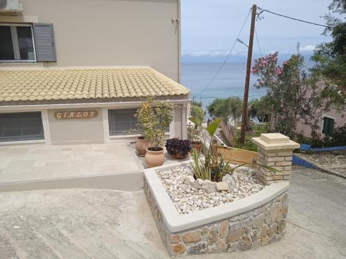 Gialos Holiday House