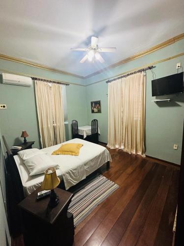 1 double bed