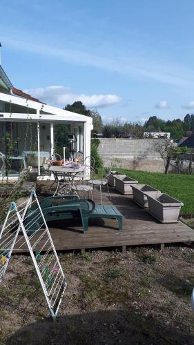 Les écureuils bourguignons (Les ecureuils bourguignons) in มงชาแน็ง