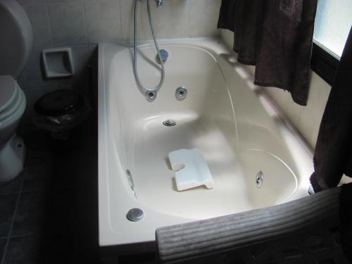 Casa Amarilla con Jacuzzi