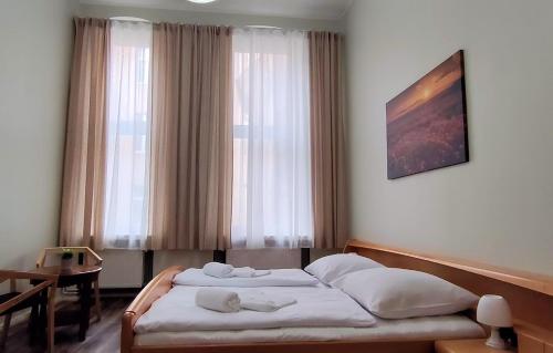 Pension I - main image