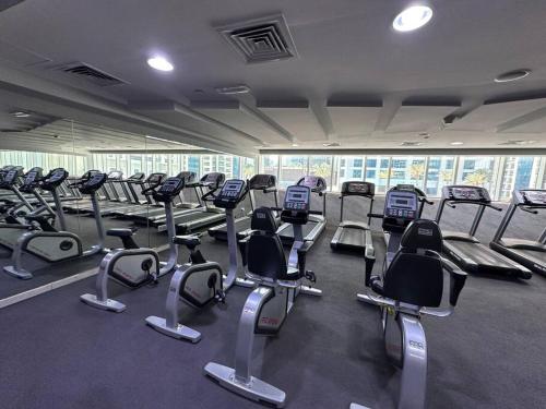Cozy 2 Bedroom Retreat, Dubai (photo 2)