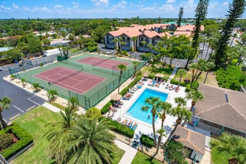 Our House at the Beach - West Tower in Siesta Key, USA