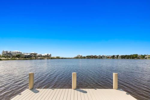 283 Lakeview Drive 283 Lakeview Drive