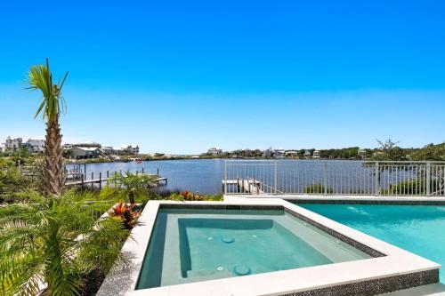 283 Lakeview Drive 283 Lakeview Drive