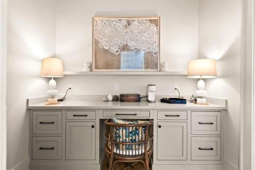 283 Lakeview Drive 283 Lakeview Drive