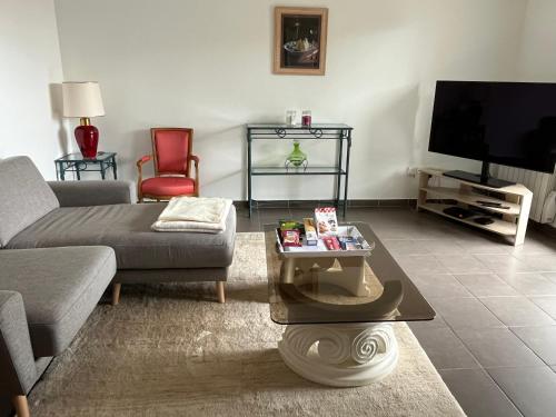 Près de Lyon, élégance et confort pour cet Appartement avec Terrasse, 4 personnes - Location saisonnière - Craponne