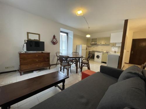 Appartamento bilocale centralissimo 013 - Apartment - Pinzolo