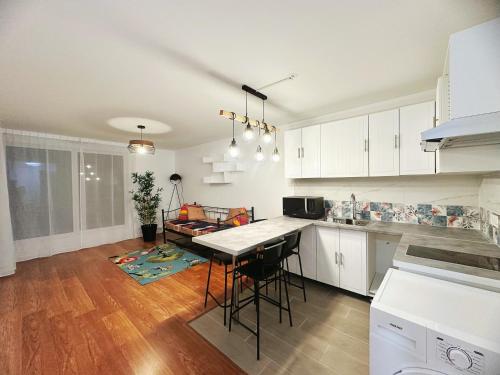 W&L Paris Apartment 68m - 3 min Métro 4 - A Paris Centre 15min - Location saisonnière - Bagneux