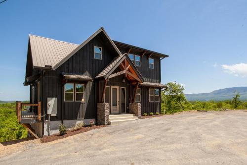 Mountain Waters w/ Theater+HotTub,Pool,GameRoom! Mountain Waters w/ Theater+HotTub,Pool,GameRoom!