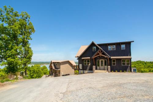 Mountain Waters w/ Theater+HotTub,Pool,GameRoom! Mountain Waters w/ Theater+HotTub,Pool,GameRoom!