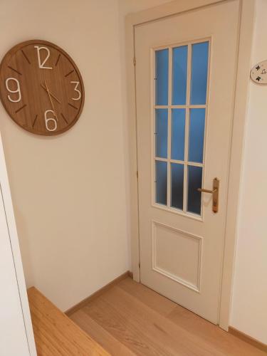 Interno 711, Udine (foto 3)