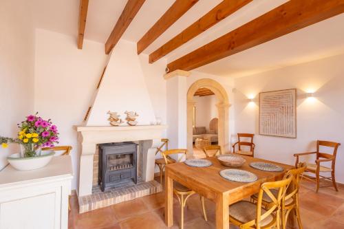 Agroturismo Can Pere Rei in سانتا مارجاليدا