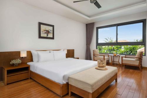 Ocean Beach Resort Da Nang