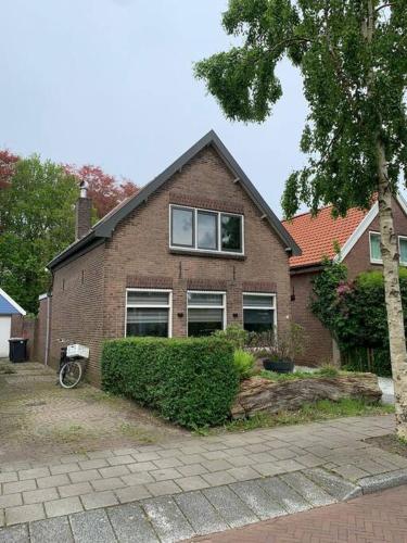 Bosrijke vrijstaande woning in Vennewater