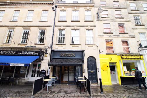 Heart of Bath: Kingsmead Apartment, Bath (photo 8)