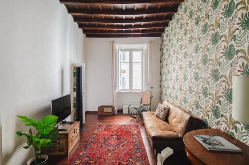 Dadi Inn Monti, Řím