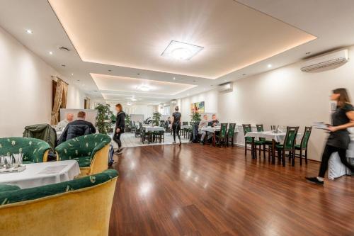 Hotel Zlaté Košice - image 3