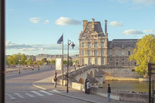 Apt vue Louvre et Seine - Location saisonnière - Paris