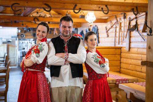Hotel Polovnik - image 13