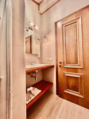 VinoOdor - Wine Boutique Hotel in Telavi, Telavi (photo 8)
