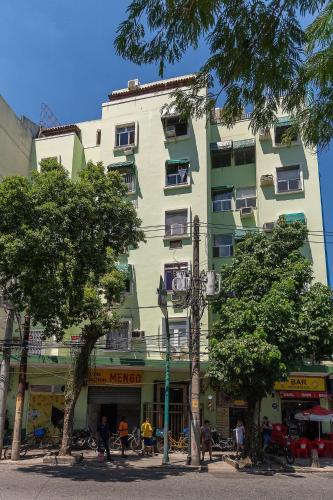 ทางเข้า, Apartamento com estilo próximo ao Baixo Gávea (Apartamento com estilo proximo ao Baixo Gavea) near จาร์ดิม โบตานิโค