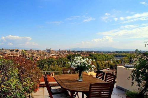 Sant'Onofrio Terrace Apartment - image 38