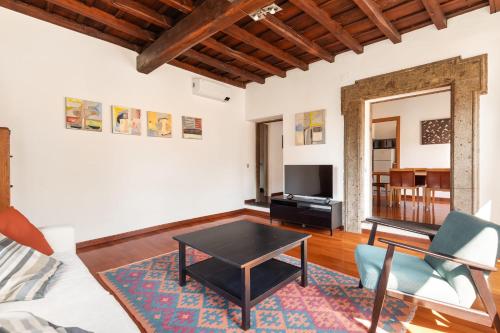 Farnese Apartment 1870, Rzym