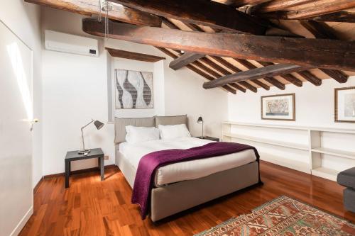 Farnese Apartment 1870 - image 5
