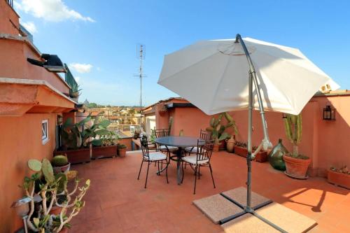 Vicolo del Cinque Penthouse | Romeloft, Rzym (zdjęcie 9)