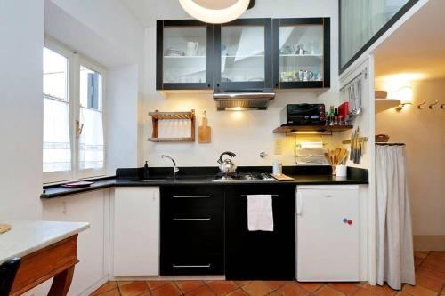 Trastevere Charming Loft | Romeloft - image 13