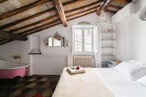 Scala Lovely Terrace Apartment - image 14