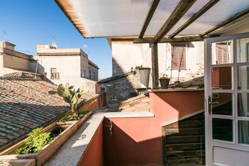 Scala Lovely Terrace Apartment - image 2